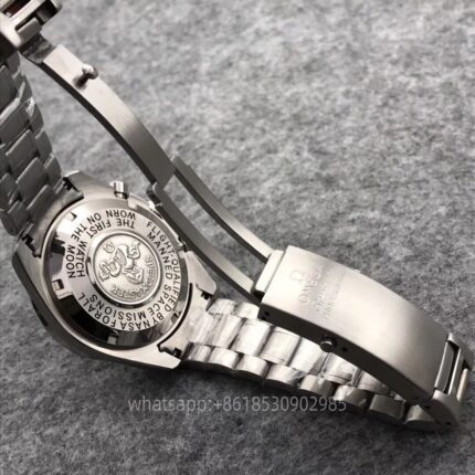 OMEGA SPEEDMASTER Mens Watch 42mm Quartz movement Stainless Steel Watches - Image 8