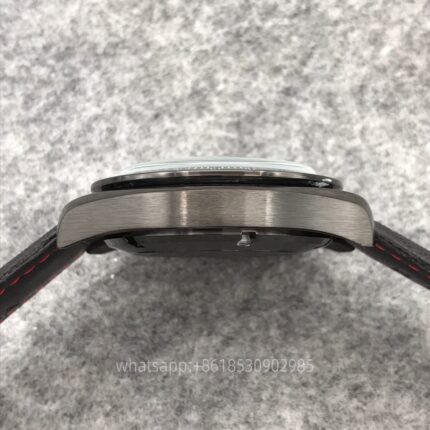 OMEGA SPEEDMASTER Mens Watch 44mm Quartz movement Stainless Steel Watches - Image 5