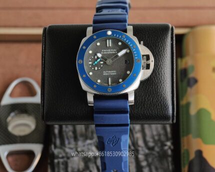 Panerai Submersible Mens Watch 44mm CAL.2555 Automatic Mechanical Movement Stainless Steel Watches - Image 4