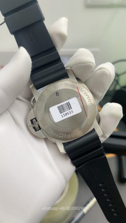 Panerai Submersible Mens Watch 44mm  Automatic Mechanical Movement Stainless Steel Watches VS Factory - Image 4
