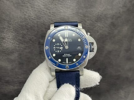 Panerai Submersible Mens Watch 44mm Automatic Mechanical Movement Stainless Steel Watches SB Factory - Image 4