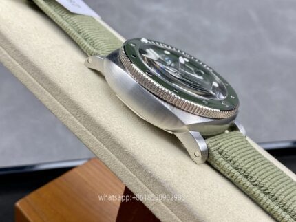 Panerai Submersible Mens Watch 44mm Automatic Mechanical Movement Stainless Steel Watches SB Factory - Image 4