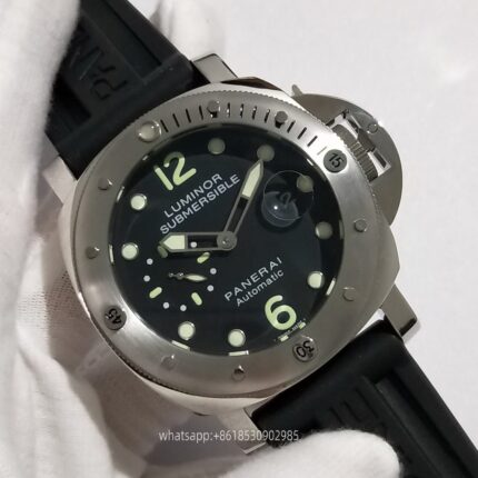 Panerai Submersible Mens Watch 44mm Automatic Mechanical Movement Stainless Steel Watches - Image 3