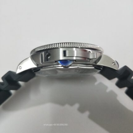 Panerai Submersible Mens Watch 47mm Automatic Mechanical Movement Stainless Steel Watches - Image 6