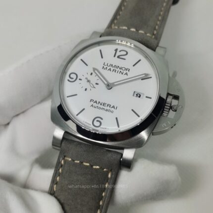 Panerai Luminor Mens Watch 44mm Automatic Mechanical Movement Stainless Steel Watches - Image 2