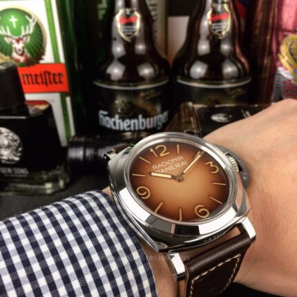 Panerai Luminor Mens Watch 47mm CAL.600 Mechanical Movement Stainless Steel Watches - Image 3