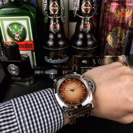 Panerai Luminor Mens Watch 47mm CAL.600 Mechanical Movement Stainless Steel Watches - Image 6