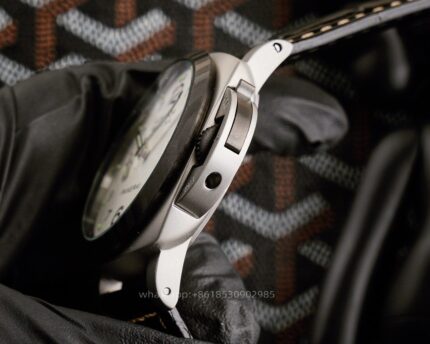 Panerai Luminor Mens Watch 44mm Automatic Mechanical Movement Stainless Steel Watches - Image 6