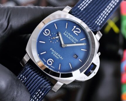 Panerai Luminor Mens Watch 44mm Automatic Mechanical Movement Stainless Steel Watches - Image 2