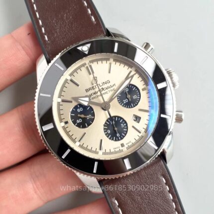 Breitling Superocean Heritage Mens Watch 46mm CAL.7750 Automatic Mechanical Movement Stainless Steel Watches - Image 2