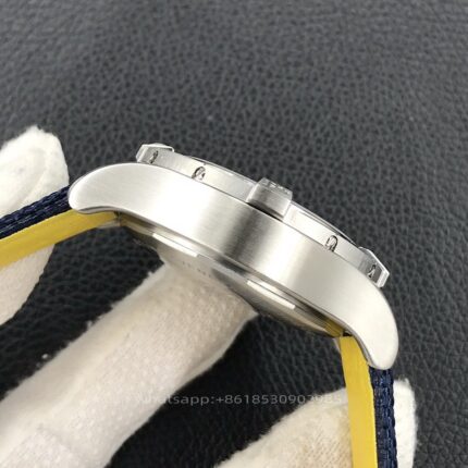 Breitling Avenger Mens Watch 43mm CAL.7750 Automatic Mechanical Movement Stainless Steel Watches - Image 5