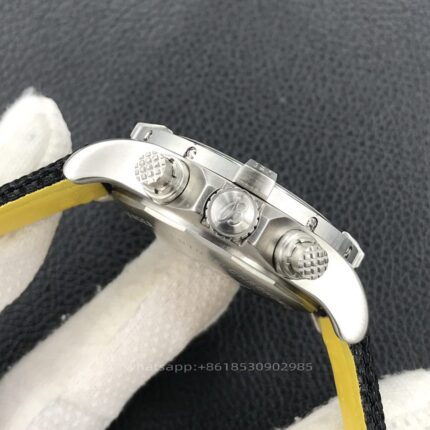 Breitling Avenger Mens Watch 43mm CAL.7750 Automatic Mechanical Movement Stainless Steel Watches - Image 5