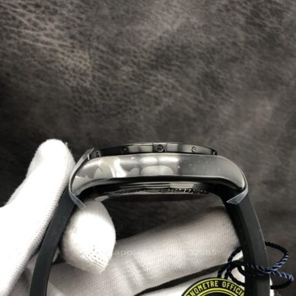 Breitling Avenger Mens Watch 45mm CAL.2824 Automatic Mechanical Movement Stainless Steel Watches - Image 7