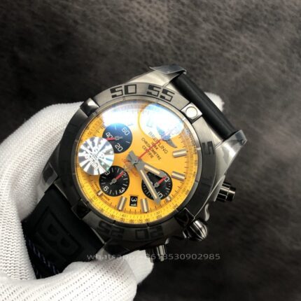 Breitling Avenger Mens Watch 45mm CAL.2824 Automatic Mechanical Movement Stainless Steel Watches - Image 4