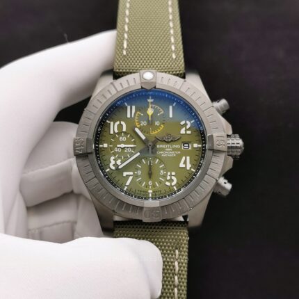 Breitling Avenger Mens Watch 45mm CAL.2824 Automatic Mechanical Movement Stainless Steel Watches