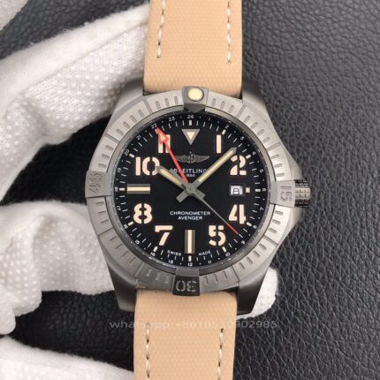 Breitling Avenger Mens Watch 45mm CAL.2824 Automatic Mechanical Movement Stainless Steel Watches