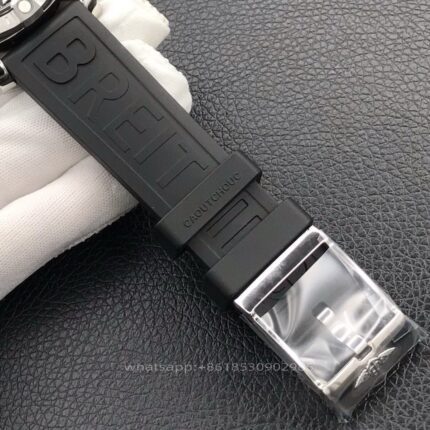 Breitling Avenger Mens Watch 43mm CAL.2836 Automatic Mechanical Movement Stainless Steel Watches - Image 9