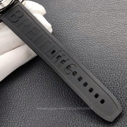 Breitling Avenger Mens Watch 43mm CAL.2836 Automatic Mechanical Movement Stainless Steel Watches - Image 8