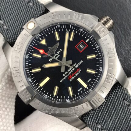 Breitling Avenger Mens Watch 44mm CAL.2824 Automatic Mechanical Movement Stainless Steel Watches - Image 4