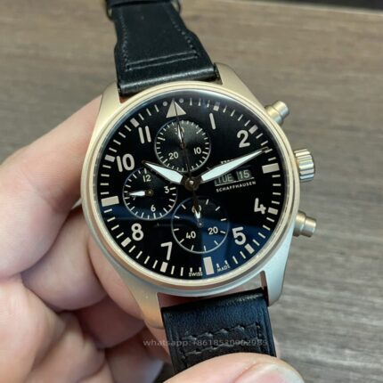 IWC Pilots Mens Watch 42mm CAL.69385 Automatic Mechanical Movement Stainless Steel Watches - Image 2