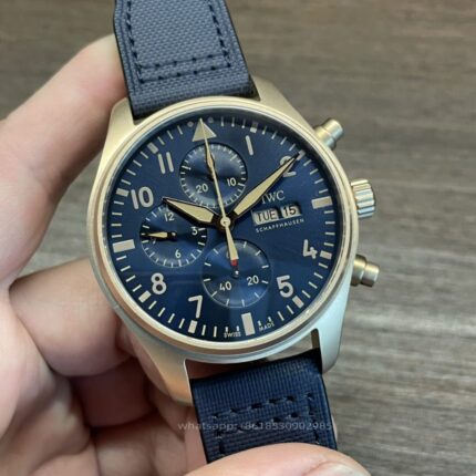 IWC Pilots Mens Watch 42mm CAL.69385 Automatic Mechanical Movement Stainless Steel Watches - Image 4