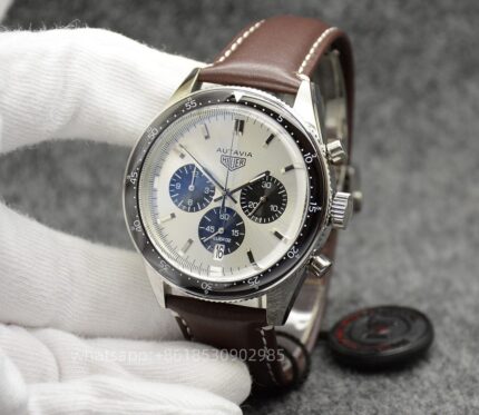 Tag Heuer Carrera Mens Watch 44mm Quartz movement Stainless Steel Watches - Image 4