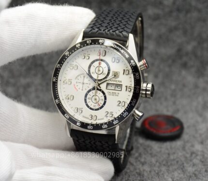 Tag Heuer Carrera Mens Watch 44mm Quartz movement Stainless Steel Watches - Image 4