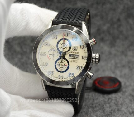 Tag Heuer Carrera Mens Watch 44mm Quartz movement Stainless Steel Watches - Image 5