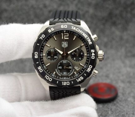 Tag Heuer Carrera Mens Watch 44mm Quartz movement Stainless Steel Watches - Image 2