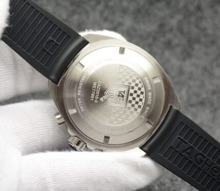 Tag Heuer Carrera Mens Watch 44mm Quartz movement Stainless Steel Watches - Image 6