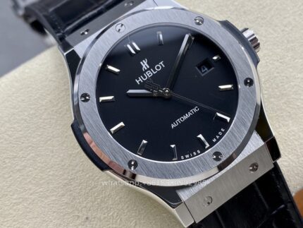 HUBLOT Classic Fusion Mens Watch 42mm Cal.HB1110 Automatic mechanical movement Stainless Steel Watches VS Factory - Image 4