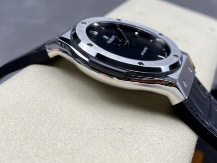 HUBLOT Classic Fusion Mens Watch 42mm Cal.HB1110 Automatic mechanical movement Stainless Steel Watches VS Factory - Image 6