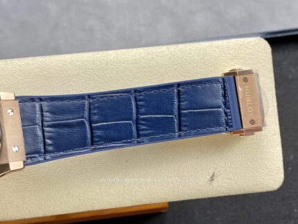 HUBLOT Classic Fusion Mens Watch 42mm Cal.HB1110 Automatic mechanical movement Stainless Steel Watches VS Factory - Image 9