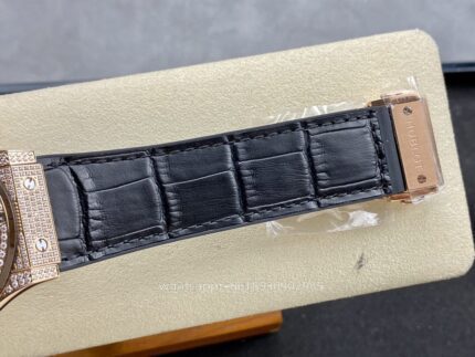 HUBLOT Classic Fusion Mens Watch 42mm Cal.HB1110 Automatic mechanical movement Stainless Steel Watches VS Factory - Image 8