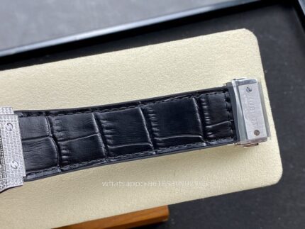 HUBLOT Classic Fusion Mens Watch 42mm Cal.HB1110 Automatic mechanical movement Stainless Steel Watches VS Factory - Image 8