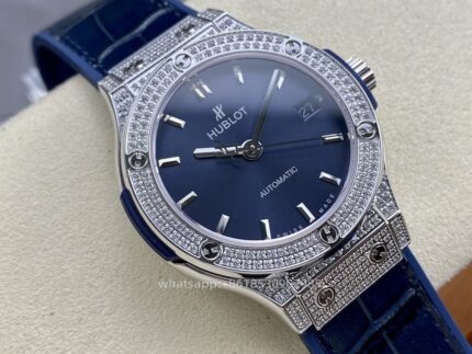 HUBLOT Classic Fusion Unisex Watch 38mm Cal.HB1110 Automatic mechanical movement Stainless Steel Watches - Image 3