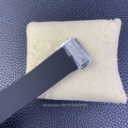 HUBLOT Classic Fusion Mens Watch 42mm Cal.HB1110 Automatic mechanical movement Stainless Steel Watches - Image 8