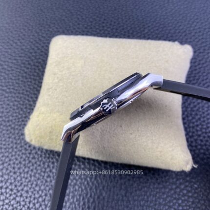 HUBLOT Classic Fusion Mens Watch 42mm Cal.HB1110 Automatic mechanical movement Stainless Steel Watches - Image 6