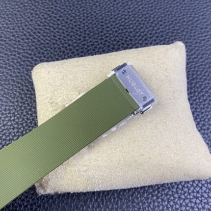 HUBLOT Classic Fusion Mens Watch 42mm Cal.HB1110 Automatic mechanical movement Stainless Steel Watches - Image 9