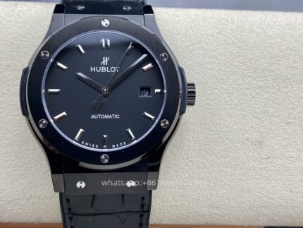 HUBLOT Classic Fusion Mens Watch 42mm Cal.HB1110 Automatic mechanical movement Stainless Steel Watches