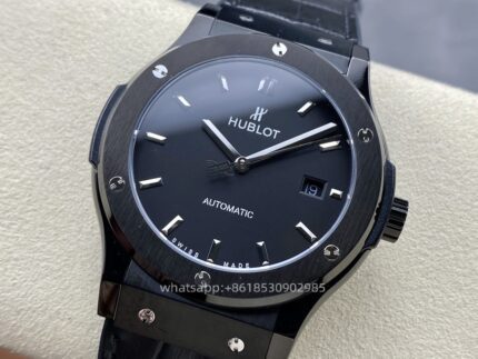 HUBLOT Classic Fusion Mens Watch 42mm Cal.HB1110 Automatic mechanical movement Stainless Steel Watches - Image 2