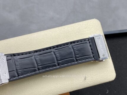 HUBLOT Classic Fusion Mens Watch 42mm Cal.HB1110 Automatic mechanical movement Stainless Steel Watches - Image 8