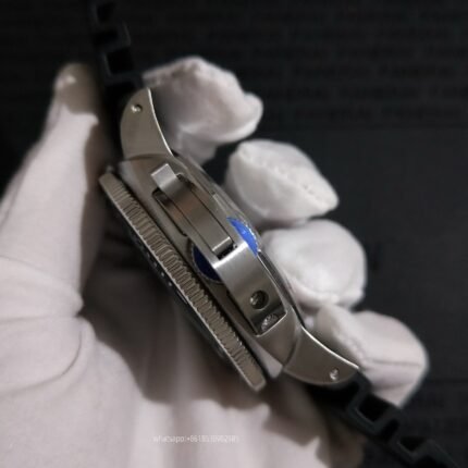 Panerai Submersible Mens Watch 47mm Automatic Mechanical Movement Stainless Steel Watches - Image 6