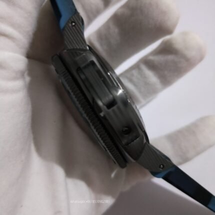 Panerai Submersible Mens Watch 47mm Automatic Mechanical Movement Stainless Steel Watches - Image 6