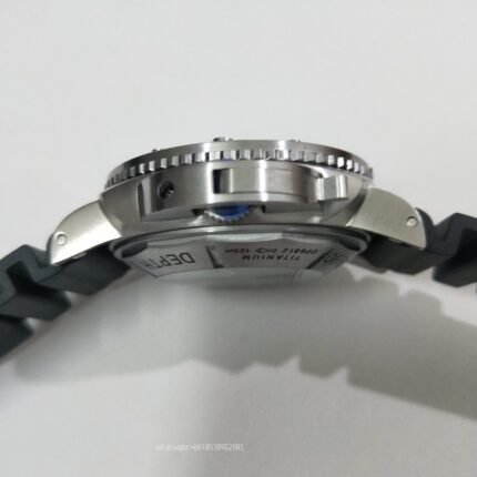 Panerai Submersible Mens Watch 47mm Automatic Mechanical Movement Stainless Steel Watches - Image 6