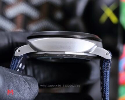 Panerai Luminor Mens Watch 44mm CAL.900 Mechanical Movement Stainless Steel Watches - Image 7