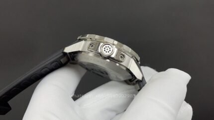 IWC Aquatimer Family Mens Watch 44mm CAL.79320 Automatic Mechanical Movement Stainless Steel Watches - Image 5