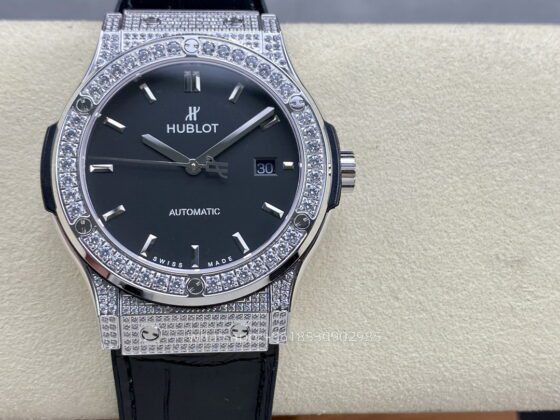 HUBLOT Classic Fusion Mens Watch 42mm Cal.HB1110 Automatic mechanical movement Stainless Steel Watches VS Factory